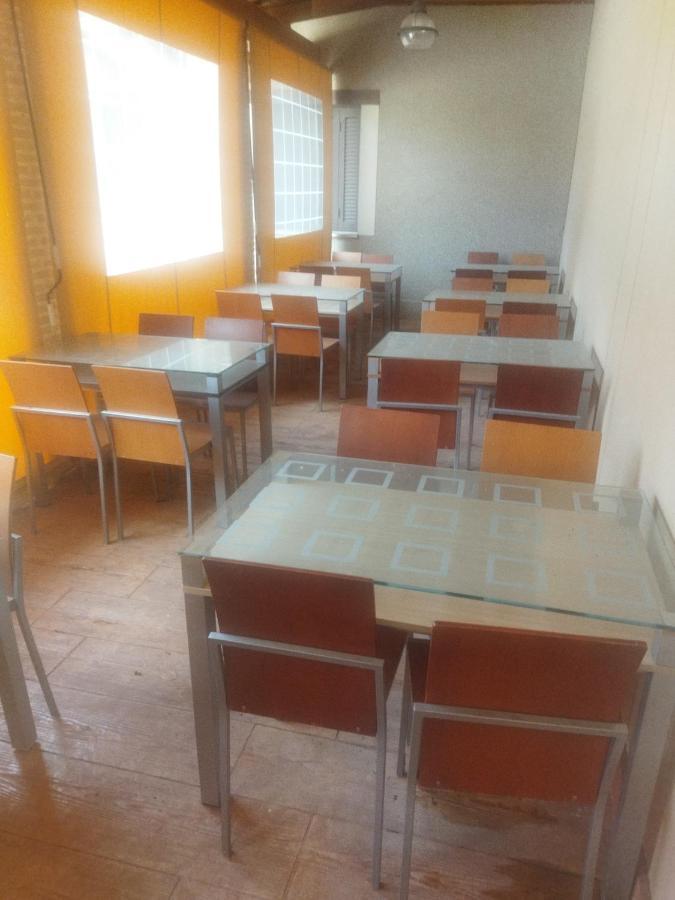 Albergue La Parada Reliegos Eksteriør bilde